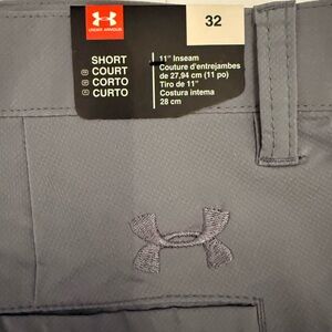 Under Armour men’s golf shorts size 32